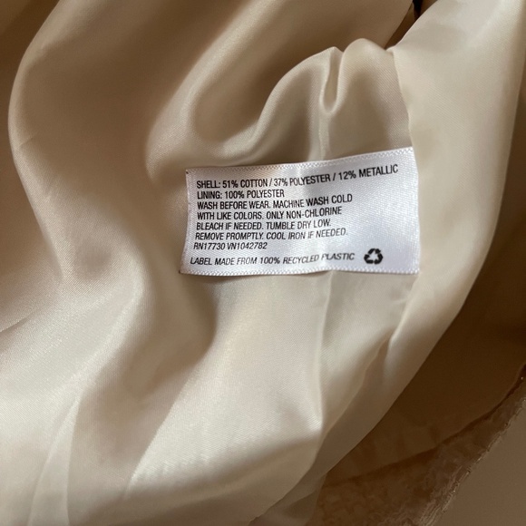 Oshkosh Baby Girl Beige & Metallic Gold Dress   18M - Picture 8 of 10